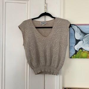 VINTAGE SWEATER VEST